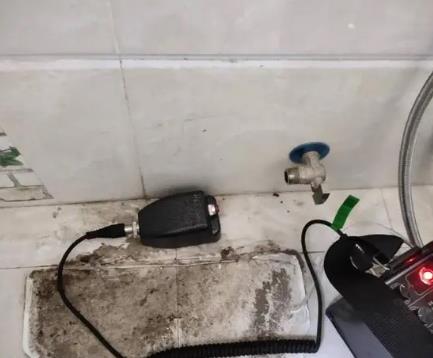 芦溪屋顶漏水维修公司分享下卫生间漏水的危害及解决方法